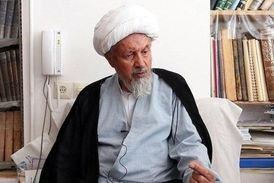 مروری کوتاه بر زندگی آیت الله مومن