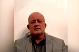 تبریک صدرنشینی موقت تراکتورسازی به مردم و رهبر انقلاب!