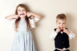 ویدیو/ برای ترک بی ادبی کودکانمان چه کارهایی انجام دهیم