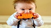 خوردن اجسام خطرناک چه بلایی بر سر کودک می آورد؟
