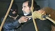 لحظاتی پس از اعدام صدام