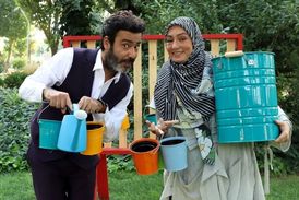 کودک شدن زوج هنری سرشناس در قاب تلویزیون 