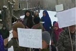 تظاهرات کودکان کشمیر در اعتراض به دستگیری مرضیه هاشمی