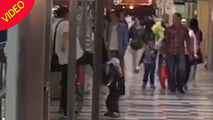 رفتار جنون آمیز پدر جوان با پسر خردسالش!