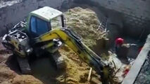 لحظه سقوط دیوار سیمانی روی 3 کارگر!