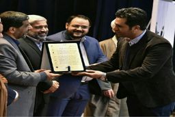 صفرتا صد مصیبت‌های عکاسان خبری در گفت وگو با فرزاد منتی 