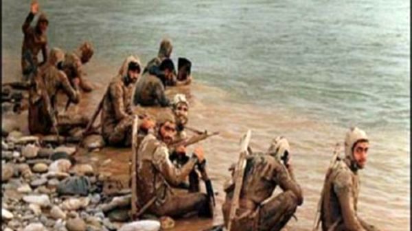 کشف ۴۰ پتوی سالم از سنگر تدارکات رزمندگان دفاع مقدس