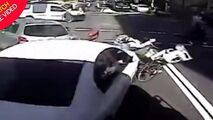 صحنه وحشتناکی که راننده در یک چهار راه رقم زد!