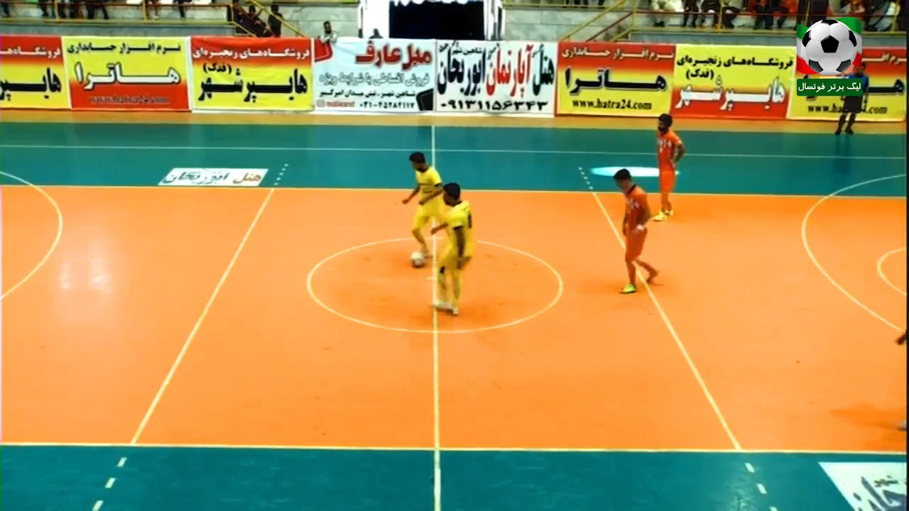 خلاصه فوتسال هایپرشهر 1 - 1 آذرخش