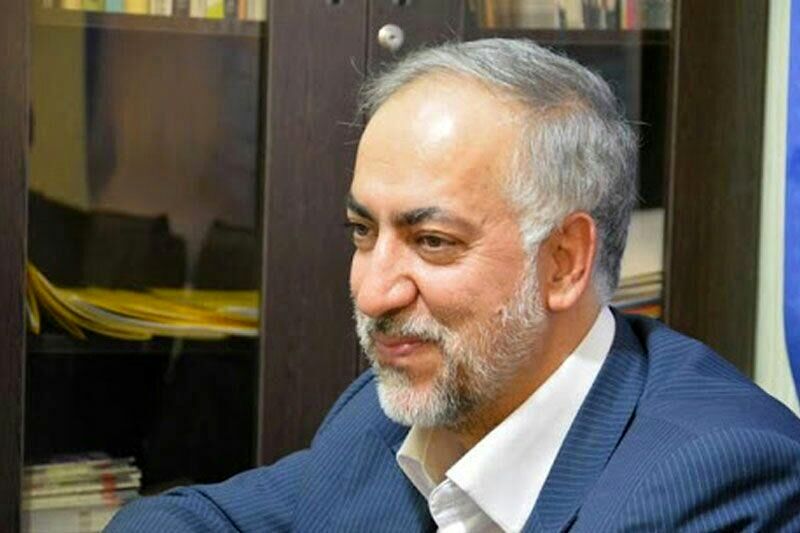 آقای ابراهیم عزیزی؛ سودای استانداری را از سرش خارج کند!