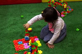 ایجاد فضایی برای سرگرمی و تقویت هوش کودکان در نمایشگاه اسباب بازی