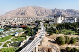 گام‌های بلند در مسیر توسعه مترو کرمانشاه؛ عرشه‌های جدید در حال احداث
