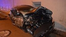 پرواز هولناک خودرو در دهانه تونل