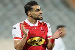 ویدیو/ گل اول پرسپولیس به پیکان توسط شهاب زاهدی
