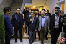 شوخی خنده دار سعید آقاخانی با تکیه کلام معروف محمود احمدی نژاد!