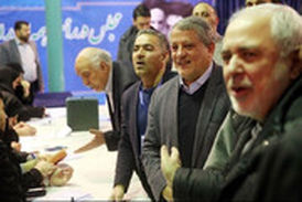 محسن هاشمی: خوشبختانه آقای ظریف بلد بودند و دست ندادند