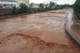 خیابان‌های تبریز را سیل گرفت