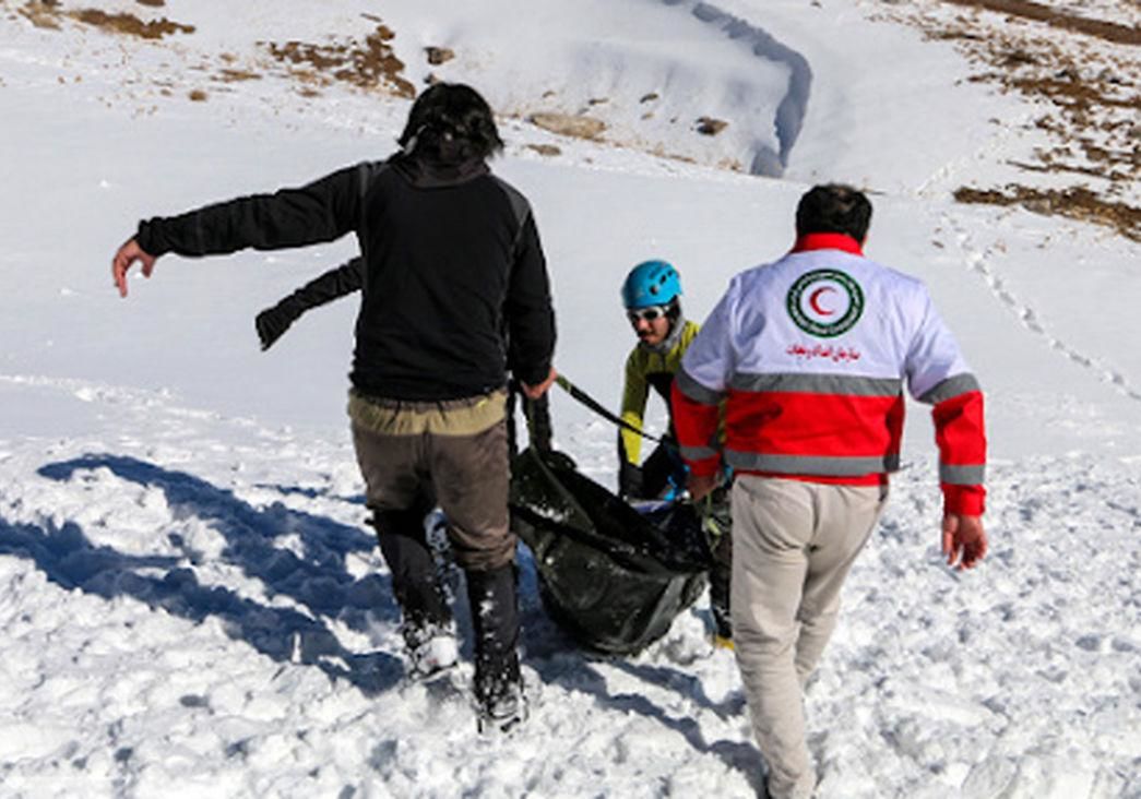 کشف جنازه اکبر طاهری در قله دماوند
