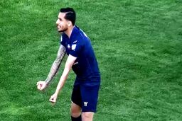 گل اول گل گهر به ملوان