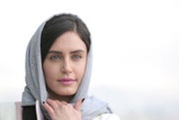 داد و بیداد شدید الناز شاکردوست بر سر یک هوادار