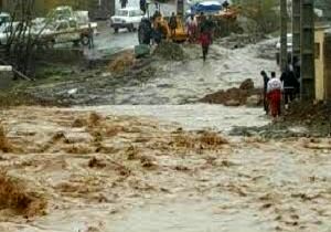 جاری شدن سیل در منطقه گردشگری تنگه واشی