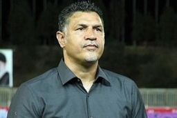 آغاز خانه سازی در مناطق زلزله زده توسط علی دایی