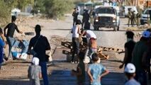 به آتش کشیدن خودرو نظامیان صهیونیست