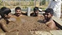 حمام پهن برای پیشگیری از ابتلا به ویروس کرونا!
