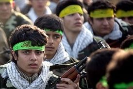 ماجرای اعزام کودکان ایرانی به جنگ توسط بسیج چیست؟