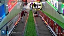 لحظه وحشتناک گیر کردن پای دختر خردسال در پله برقی