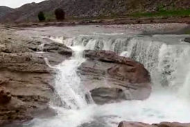 آبشار دیدنی ماهوته در آبدانان