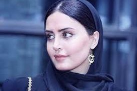 درگیری الناز شاکردوست و زن هوادار!