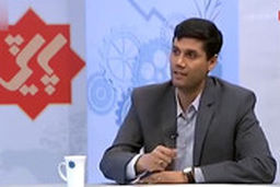 سوال چالشی رئیس صندق بازنشستگی از دلاوری روی آنتن زنده!