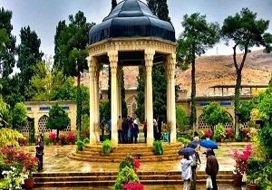 راز محبوبیت حافظ در بین مردم و ادیبان خارجی