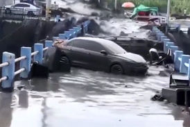 آوار سیلی وحشتناک بر سر چینی‌ها