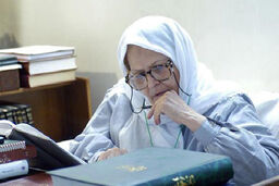 شاعر و مترجمی که عنوان خادم القرآن را گرفت
