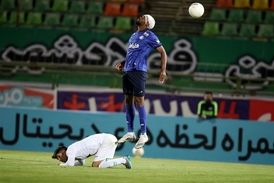 
کارشناسی داوری دیدار ذوب آهن - استقلال
