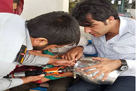 گیر کردن سر کودک بازیگوش در زودپز + فیلم