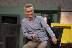 انتقاد به محتوای اخبار ۲۰:۳۰ به سبک ارژنگ!