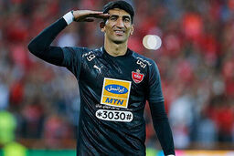 
دوست دارم با پرسپولیس رکورد استقلال را بشکنم!/فیلم