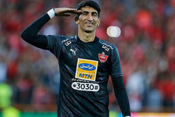 
دوست دارم با پرسپولیس رکورد استقلال را بشکنم!/فیلم