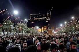 مراسم عزاداری شب عاشورا در کربلا+ فیلم