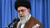 شرح دلاوری‌های سردار سلیمانی توسط رهبر انقلاب + فیلم