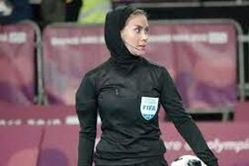 علت تعجب خارجی‌ها از حضور گلاره نظمی!