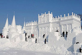 یخ هایی که گردشگران زیادی را راهی چین می‌کند + فیلم