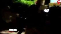 رفتار خشونت آمیز مردی با دخترش در کالسکه!