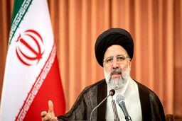 هشدار جدی آیت ا... رئیسی به مدیران بانک ها/ تعطیلی کارخانجات خیانت و قابل تعغیب قانونی است 
