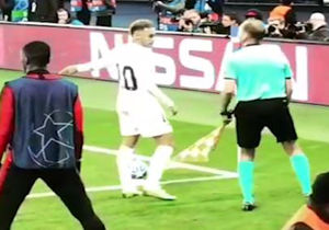 وقتی نیمار کمک داور را سرکار می‌گذارد