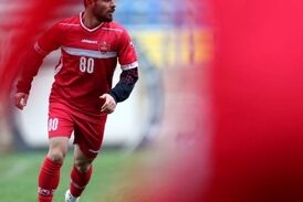 ویدیو/برخورد شوت خطرناک محمد عمری به تیرک دروازه پیکان