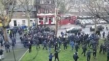 درگیری خونین هواداران دو تیم فوتبال انگلیسی